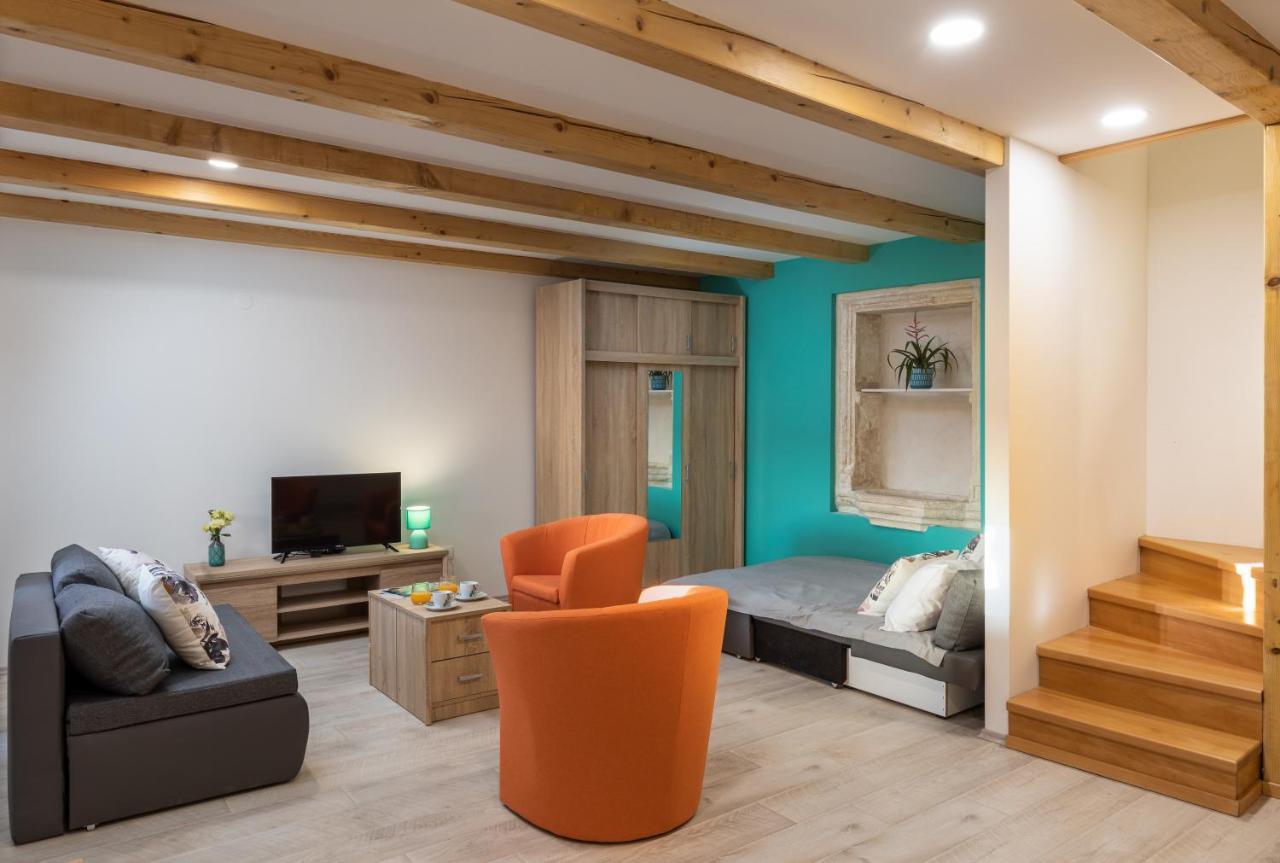 Holiday Home Anamarija تْسافتات المظهر الخارجي الصورة